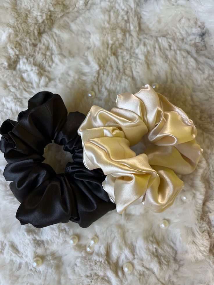 Satin Scrunchie set