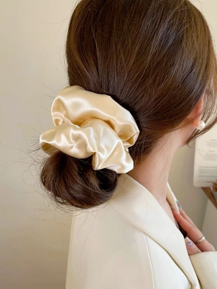 Satin Scrunchie set